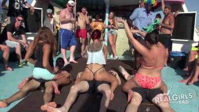 Public Boat Sex Party - The Real Boat Amateur Sex Party â€“ Handpicked Quality Porn Clips